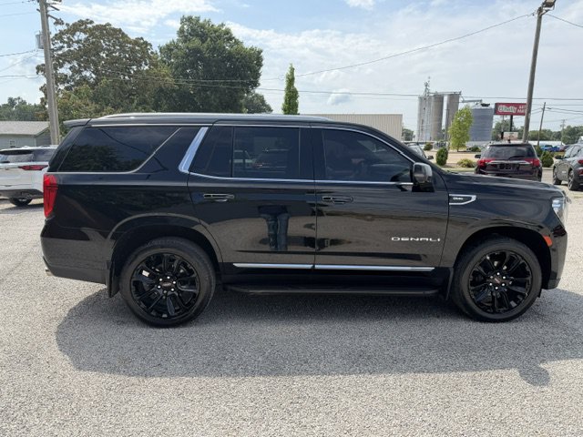 Used 2023 GMC Yukon Denali AWD/4WD image 6