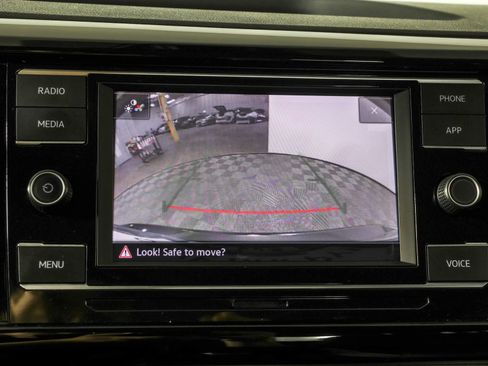 Used 2024 Volkswagen Taos S AWD/4WD image 8