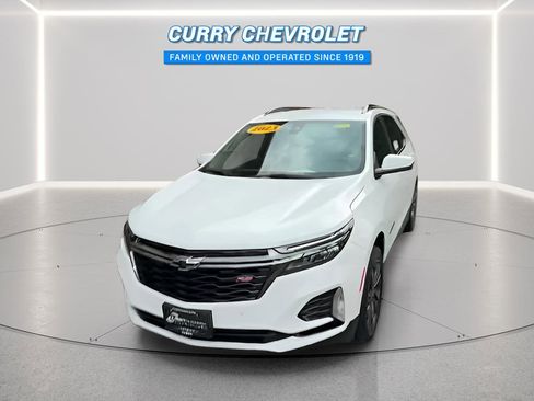 Used 2023 Chevrolet Equinox RS AWD/4WD image 3
