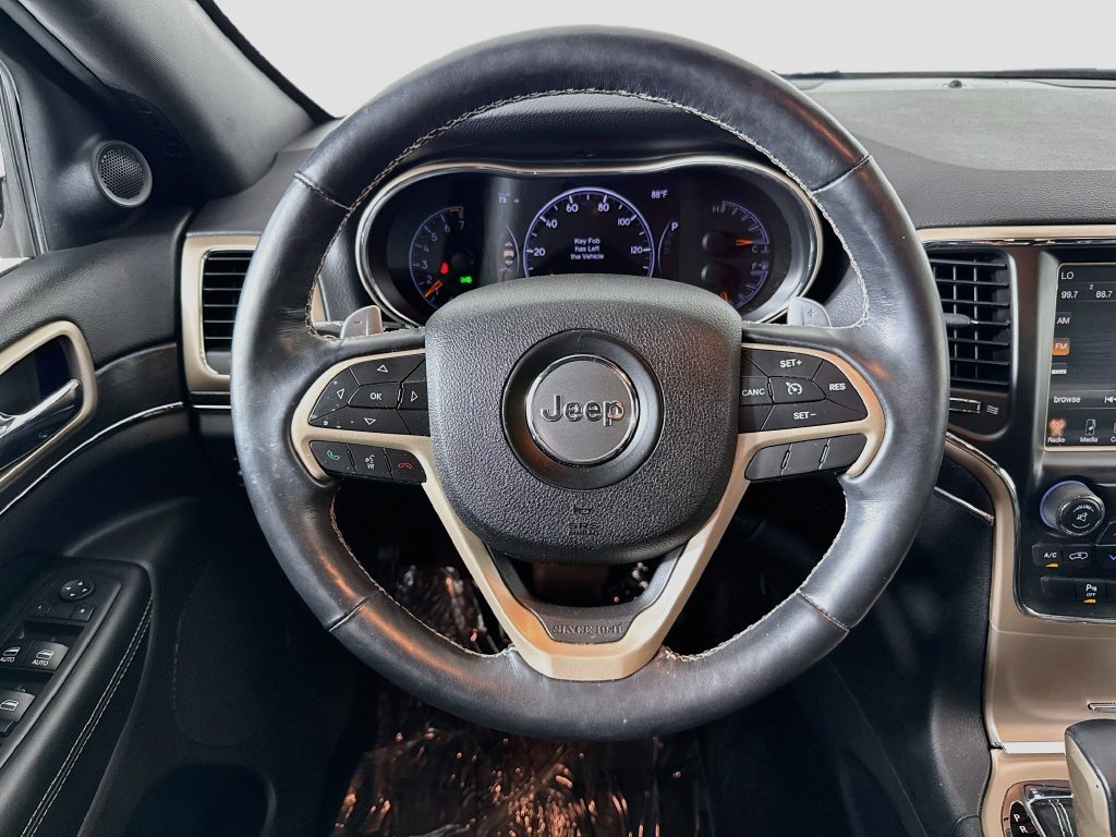 Used 2017 Jeep Grand Cherokee Limited AWD/4WD image 11