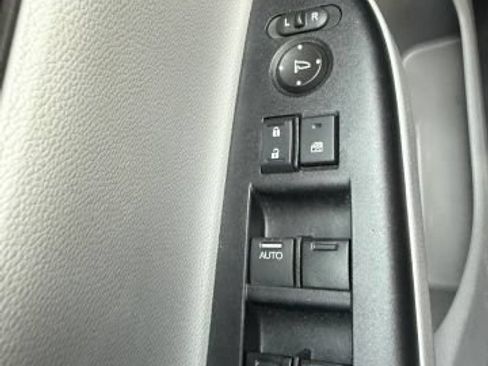 Used 2017 Honda Accord LX image 23
