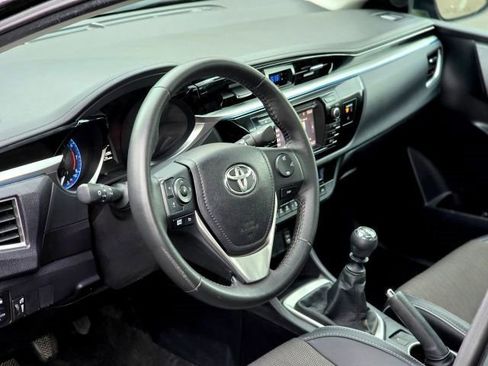 Used 2014 Toyota Corolla S image 11
