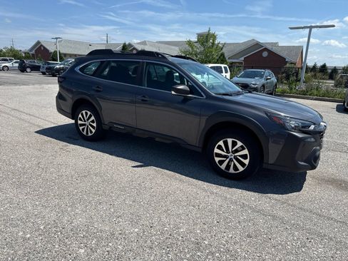 Certified 2024 Subaru Outback AWD/4WD image 10
