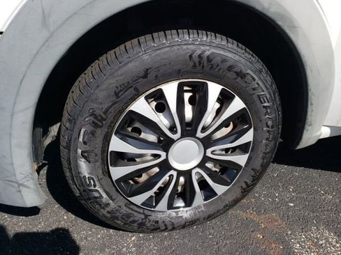 Used 2012 Ford Transit Connect XL image 20