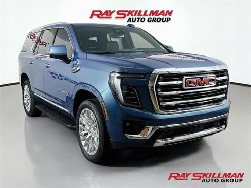 Used 2025 GMC Yukon Elevation AWD/4WD image 1
