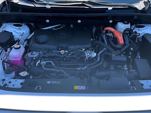 Certified 2022 Toyota RAV4 XLE w/ Convenience Package AWD/4WD image 31