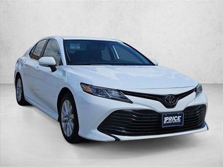 Used 2019 Toyota Camry LE w/ Convenience Package FWD video 3
