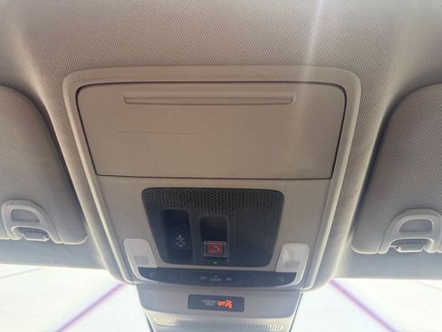 Used 2023 Honda Accord EX image 17