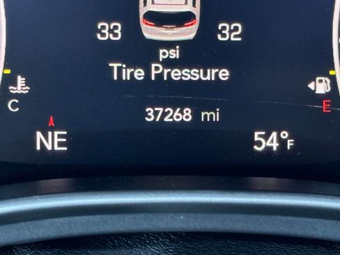 Used 2023 Chrysler Pacifica Touring-L w/ S Appearance Package image 14