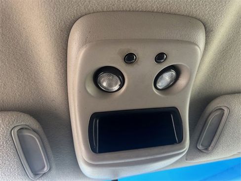 Used 2003 Chevrolet Silverado 2500 LS image 21