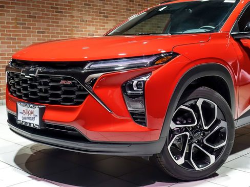 New 2026 Chevrolet Trax RS FWD image 3