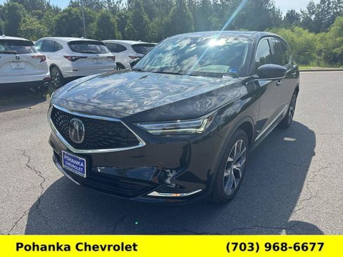 Used 2023 Acura MDX SH-AWD w/ Technology Package image 3