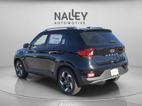 New 2026 Hyundai Venue SEL image 3
