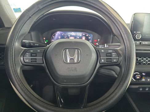 Used 2023 Honda Accord LX image 32