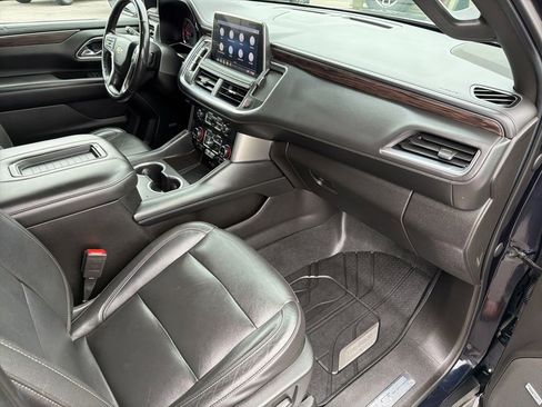 Used 2021 Chevrolet Tahoe LT w/ LT Signature Package RWD image 33