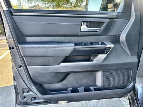 New 2025 Toyota Tundra Platinum image 9