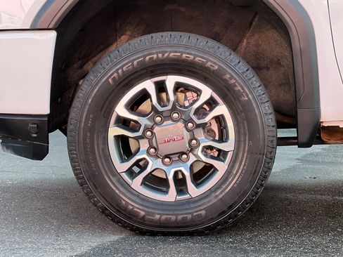 Used 2021 GMC Sierra 2500 AT4 w/ Gooseneck/5TH Wheel Package AWD/4WD image 36