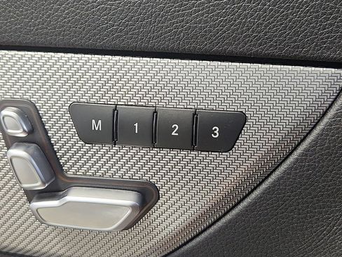 Used 2017 Mercedes-Benz SLC 43 AMG image 21