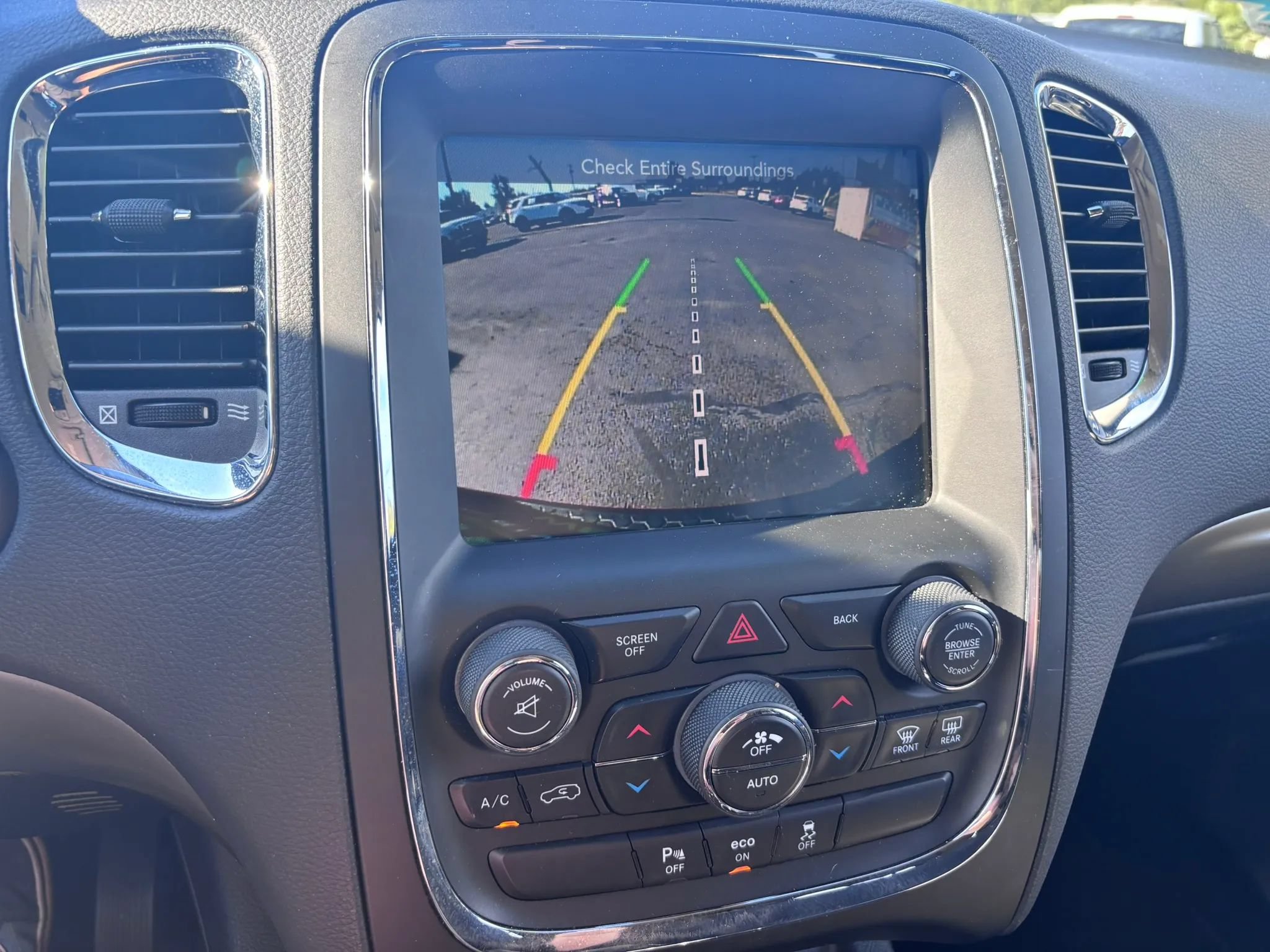 Used 2015 Dodge Durango SXT w/ Quick Order Package 23B AWD/4WD image 16
