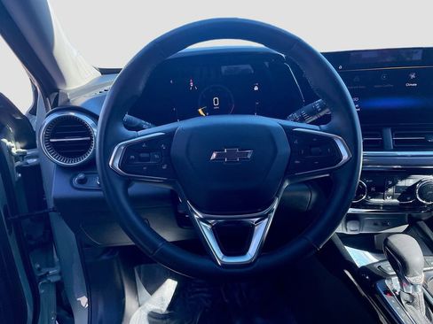 Used 2025 Chevrolet Trax ACTIV w/ Driver Confidence Package image 11