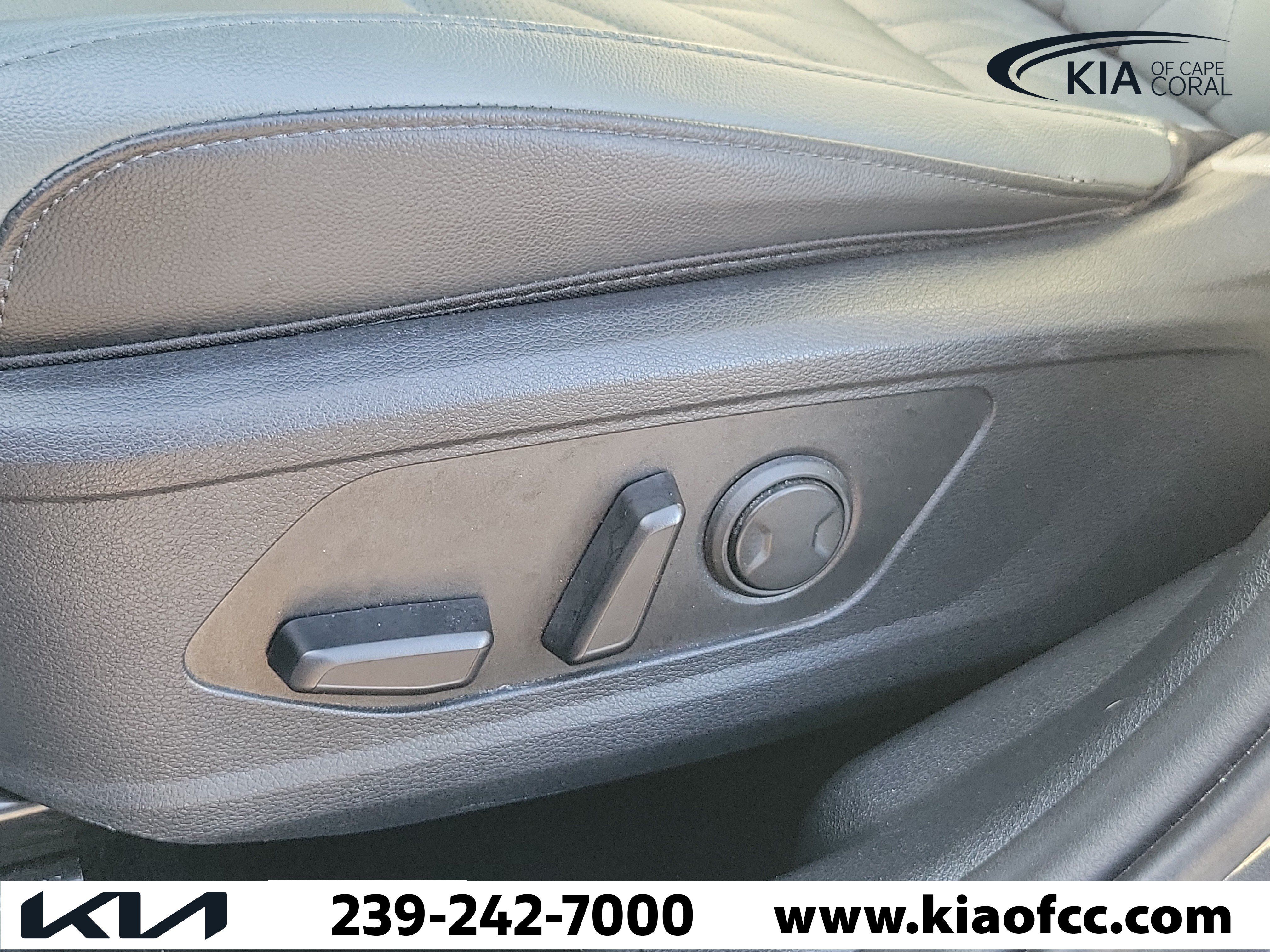 Used 2023 Kia Sportage X-Line w/ X-Line Premium Package AWD/4WD image 22