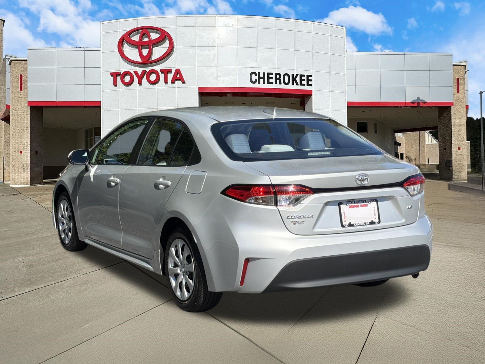 Used 2024 Toyota Corolla LE FWD image 13