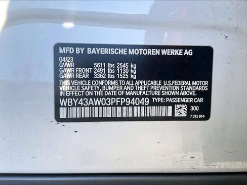 Used 2023 BMW i4 eDrive35 w/ Premium Package image 32