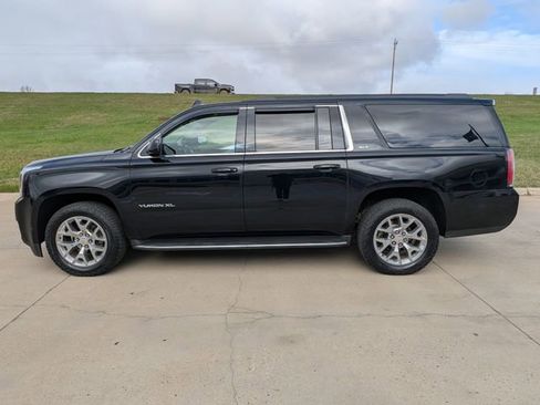 Used 2016 GMC Yukon XL SLT w/ Open Road Package AWD/4WD image 6