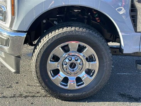 New 2026 Ford F350 Lariat w/ Chrome Package image 10