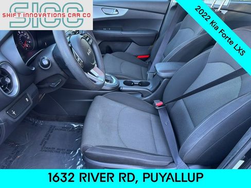 Used 2022 Kia Forte LXS image 13