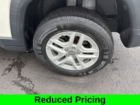 Used 2019 Jeep Compass Sport image 43