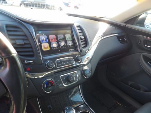 Used 2019 Chevrolet Impala Premier image 7