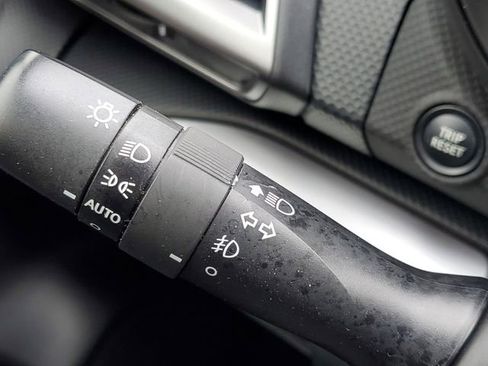 Certified 2023 Subaru Forester Premium image 25