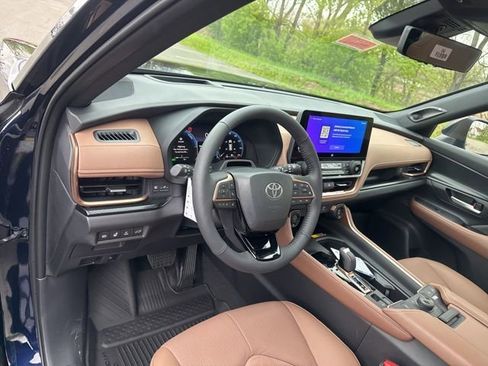 New 2026 Toyota Grand Highlander AWD Hybrid image 12