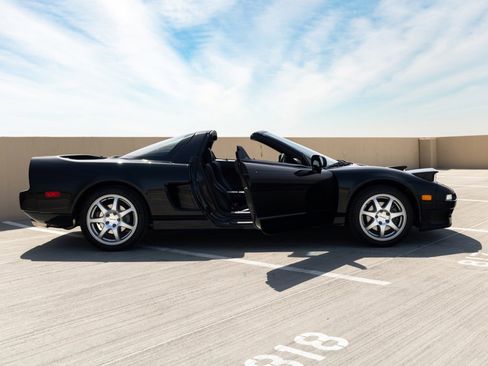 Used 1995 Acura NSX T RWD image 22
