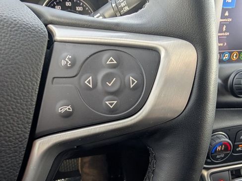 Certified 2024 GMC Terrain SLT image 19