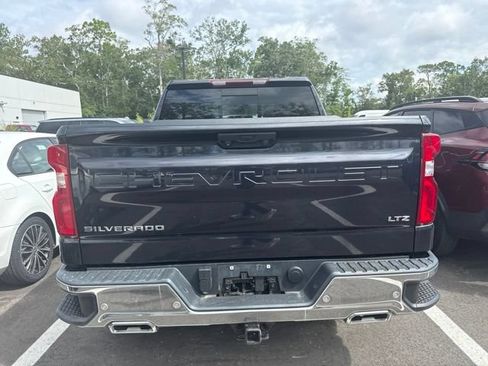 Used 2023 Chevrolet Silverado 1500 LTZ w/ LTZ Convenience Package II AWD/4WD image 7