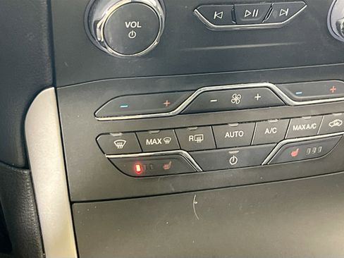 Used 2020 Ford Edge SEL w/ Convenience Package image 20