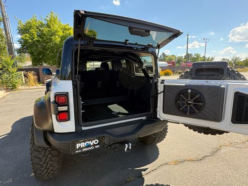 Used 2024 Ford Bronco Raptor AWD/4WD image 9