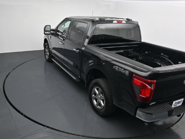 Used 2025 Ford F150 XLT w/ Equipment Group 301A Standard AWD/4WD image 19