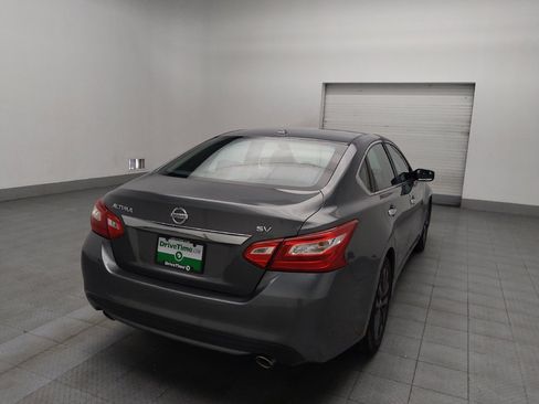 Used 2017 Nissan Altima 2.5 SV image 9