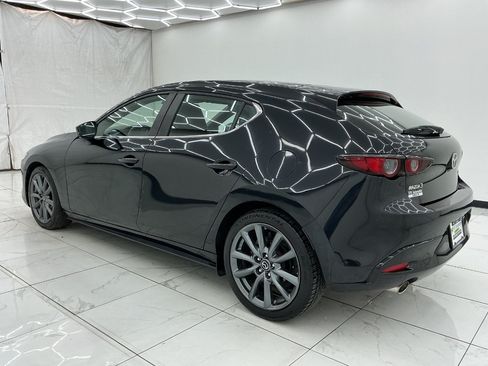 Used 2021 MAZDA MAZDA3 s FWD image 11