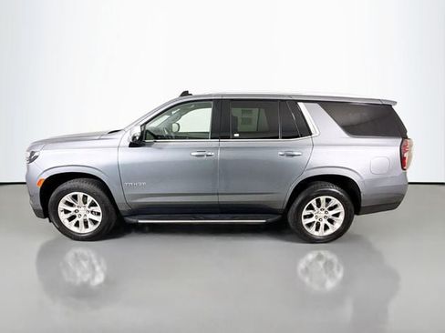 Used 2021 Chevrolet Tahoe Premier w/ Premium Package AWD/4WD image 4