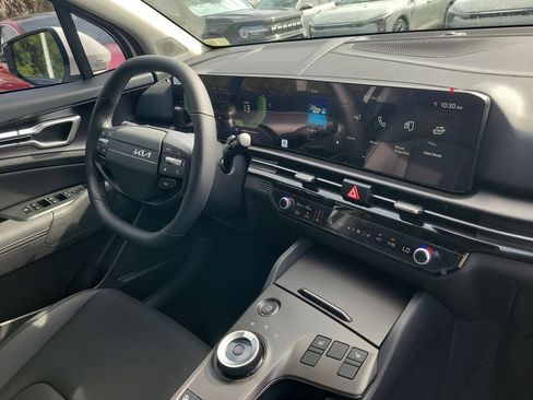 New 2026 Kia Sportage AWD Hybrid image 8