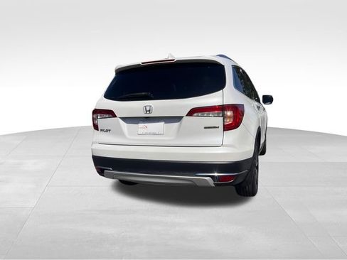 Used 2020 Honda Pilot Touring image 5
