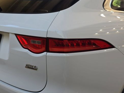 Used 2020 Jaguar F-PACE AWD/4WD image 37