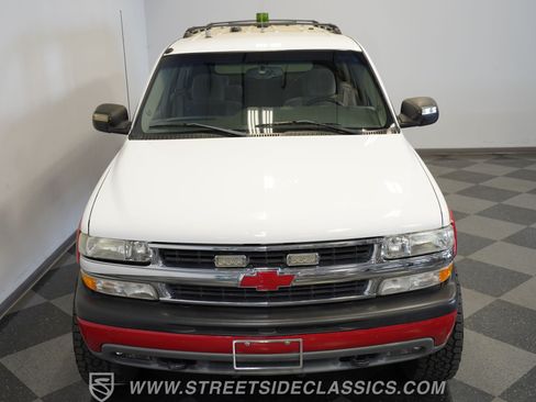 Used 2004 Chevrolet Suburban 2500 AWD/4WD image 37