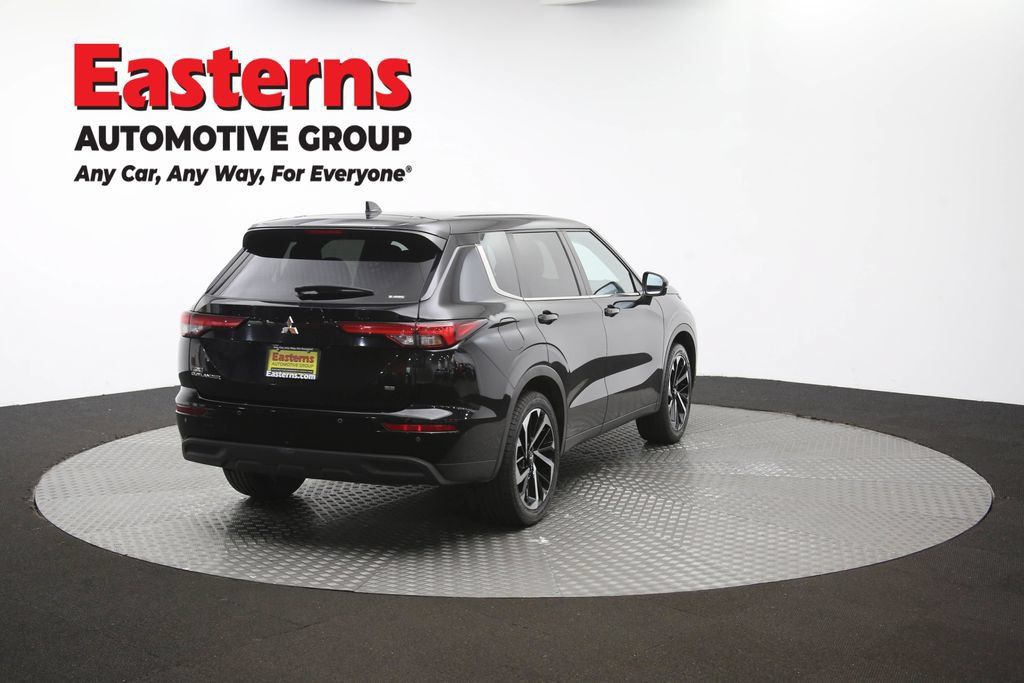 Used 2024 Mitsubishi Outlander SE AWD/4WD image 41