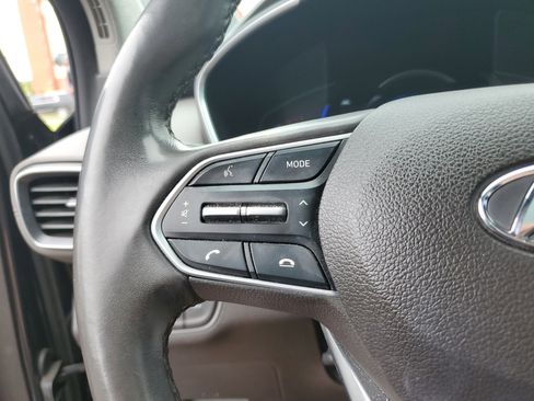 Used 2020 Hyundai Santa Fe Limited FWD image 22