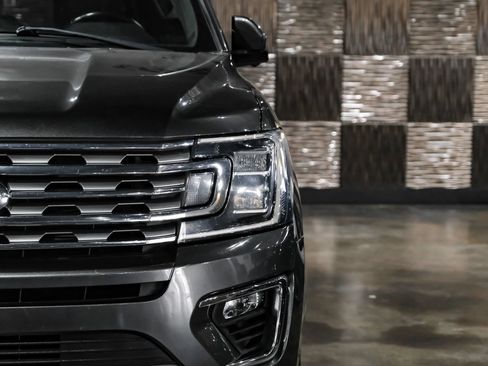 Used 2021 Ford Expedition Max Limited AWD/4WD image 40
